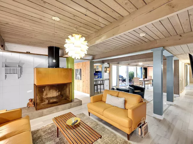 2-bedroom home for rent in Lauderdale By The Sea - 234 Pine Avenue - MondialRealty