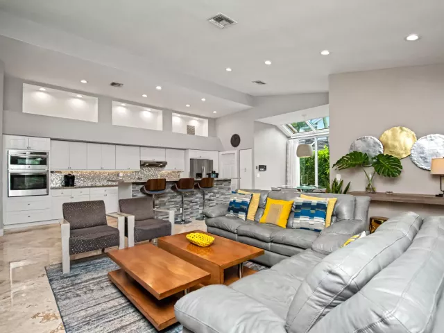 5-bedroom home for rent in Boca Raton - 2653 NW 46th Street - MondialRealty