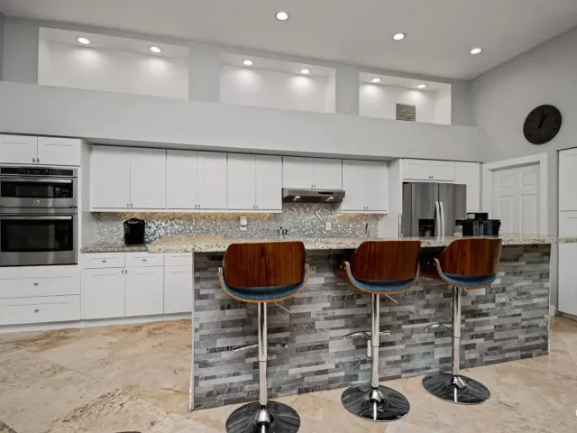 5-bedroom home for rent in Boca Raton - 2653 NW 46th Street - MondialRealty
