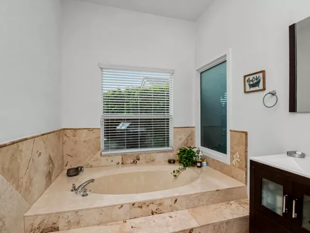 5-bedroom home for rent in Boca Raton - 2653 NW 46th Street - MondialRealty
