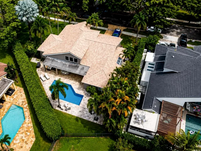 5-bedroom home for rent in Boca Raton - 2653 NW 46th Street - MondialRealty
