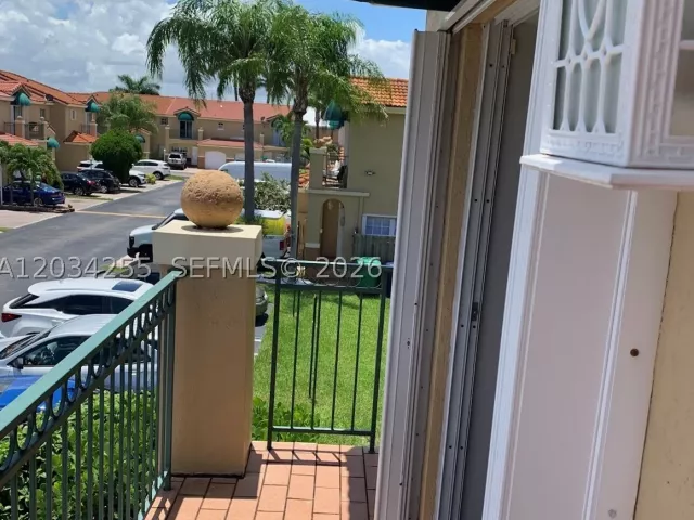 3-bedroom home for rent in Miami - 15849 SW 70th Ter 0 - MondialRealty