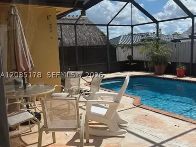 3-bedroom home for sale in Miami - 18201 SW 144th Ct - MondialRealty