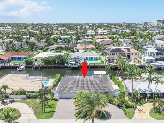 3-bedroom home for rent in Boca Raton - 831 Dover Street - MondialRealty
