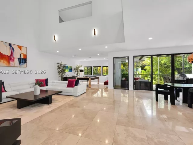 4-bedroom home for sale in Miami - 2000 S Bayshore Dr 65 - MondialRealty
