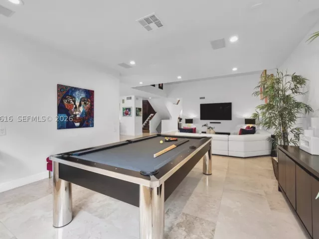 4-bedroom home for sale in Miami - 2000 S Bayshore Dr 65 - MondialRealty