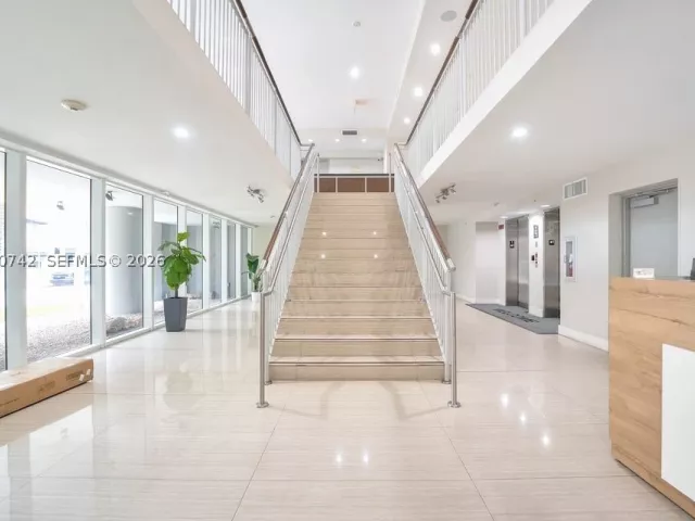 3-bedroom condo for rent in Miami - 601 NE 23rd St 1406 - MondialRealty