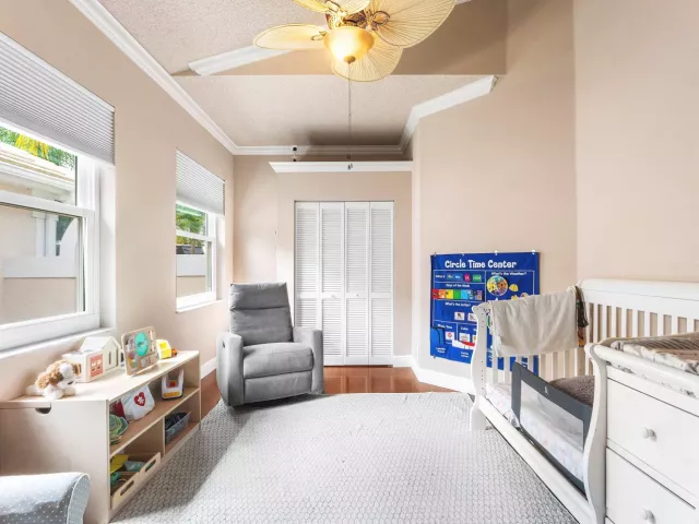 3-bedroom home for sale in West Palm Beach - 9101 Baybury Lane - MondialRealty
