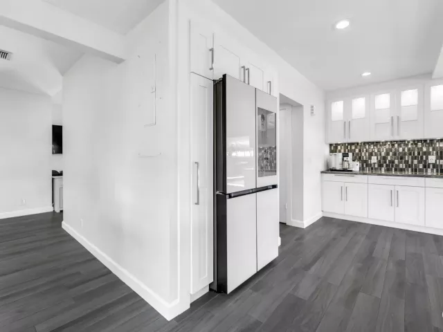 4-bedroom home for sale in Boca Raton - 1472 SW 13th Street - MondialRealty