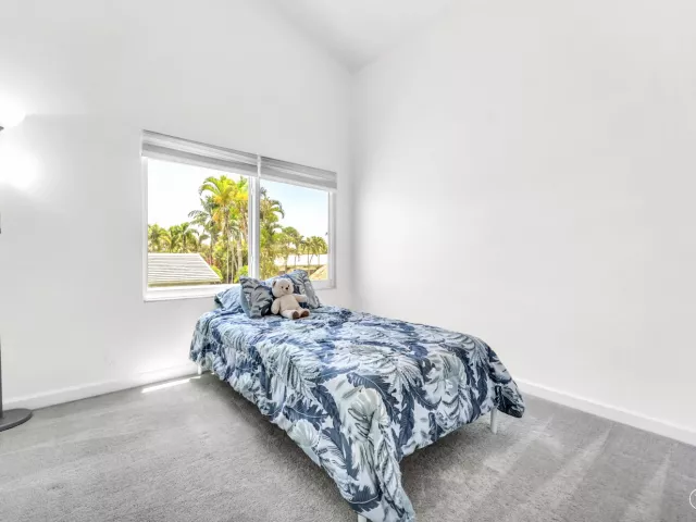 4-bedroom home for sale in Boca Raton - 1472 SW 13th Street - MondialRealty