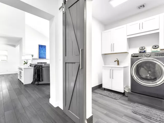 4-bedroom home for sale in Boca Raton - 1472 SW 13th Street - MondialRealty