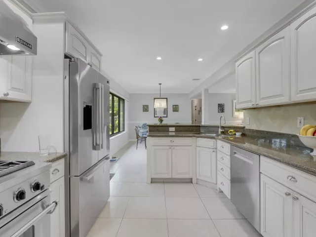 3-bedroom home for sale in Delray Beach - 109 NE 17th Street - MondialRealty