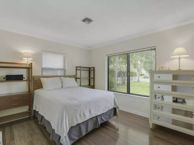 3-bedroom home for sale in Delray Beach - 109 NE 17th Street - MondialRealty