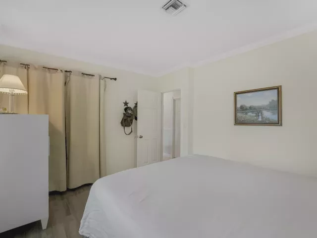 3-bedroom home for sale in Delray Beach - 109 NE 17th Street - MondialRealty