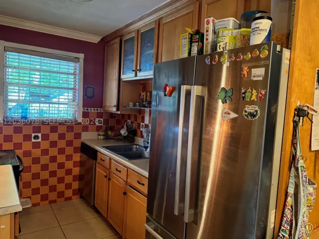 3-bedroom home for sale in Miami - 11290 SW 47th Ter - MondialRealty