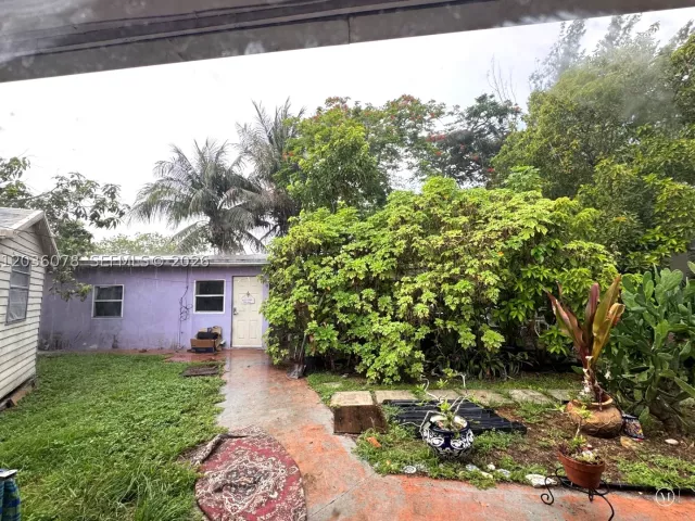 3-bedroom home for sale in Miami - 11290 SW 47th Ter - MondialRealty