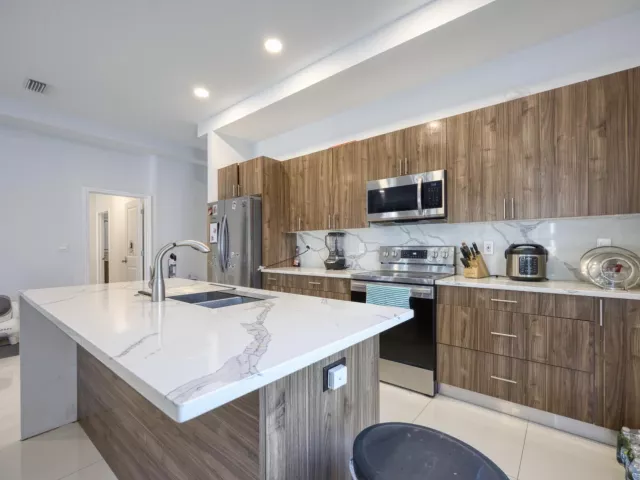 3-bedroom home for sale in West Palm Beach - 941 Fitch Drive - MondialRealty
