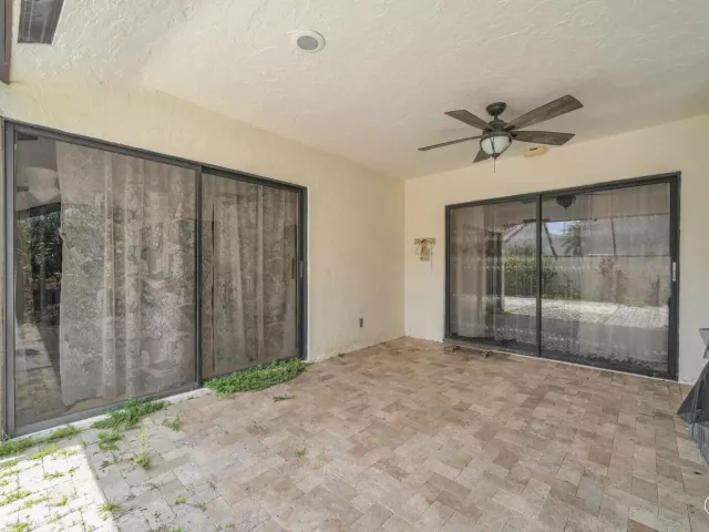 2-bedroom home for sale in Boca Raton - 21381 Sonesta Way - MondialRealty