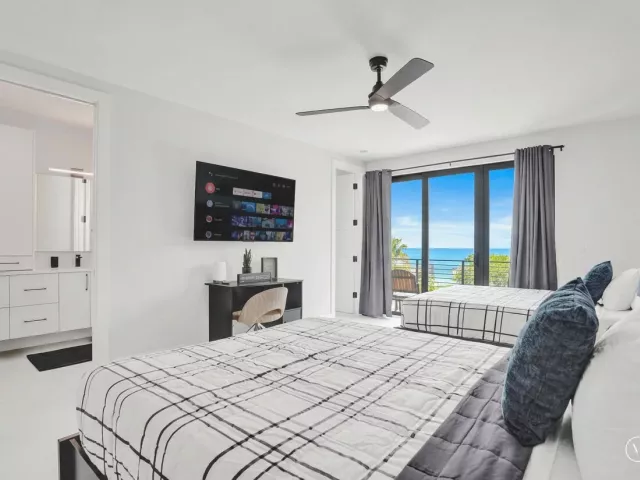 4-bedroom home for rent in Fort Lauderdale - 119 SE 12th Avenue - MondialRealty