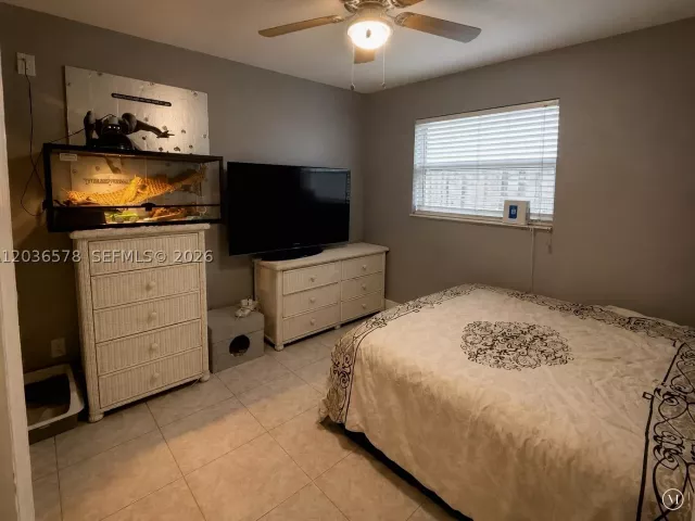 3-bedroom home for sale in Hollywood - 3327 Taft St - MondialRealty