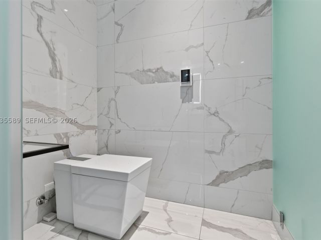 3-bedroom condo for rent in Aventura - 5500 Island Estates Dr 507 - MondialRealty