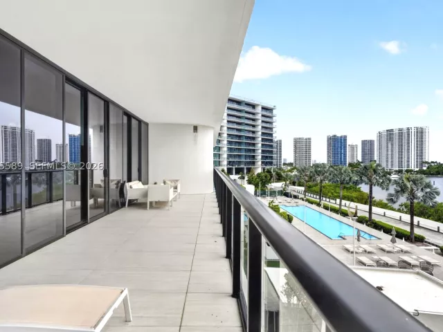 3-bedroom condo for rent in Aventura - 5500 Island Estates Dr 507 - MondialRealty