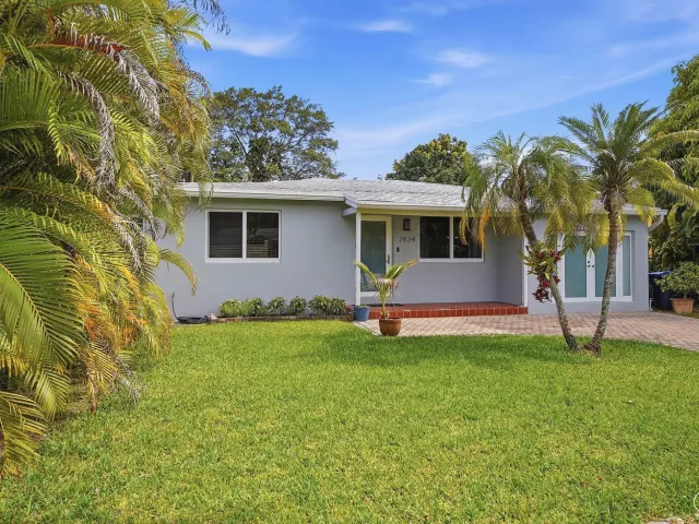 3-bedroom home for sale in Hollywood - 2834 Adams Street - MondialRealty