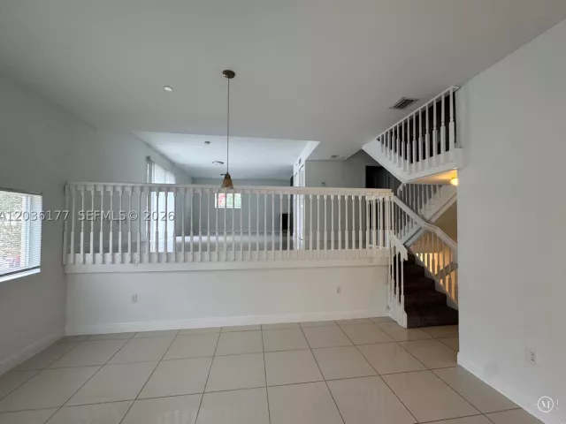 3-bedroom home for sale in Hollywood - 820 N 17th Ave - MondialRealty