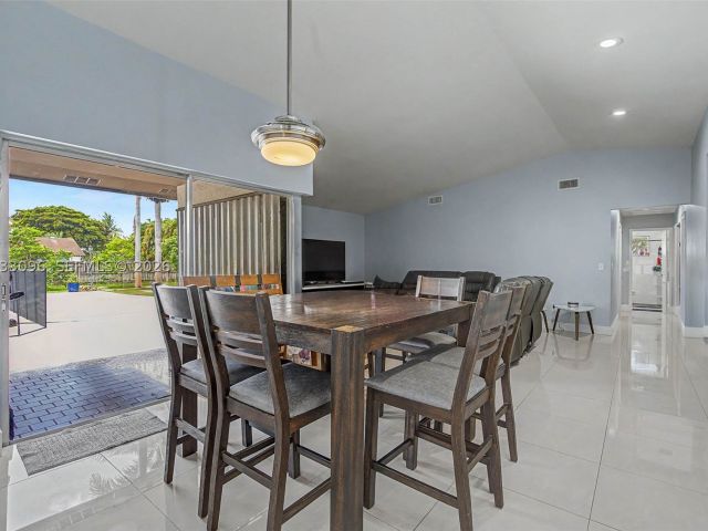4-bedroom home for sale in Homestead - 1475 NW 19 ST - MondialRealty