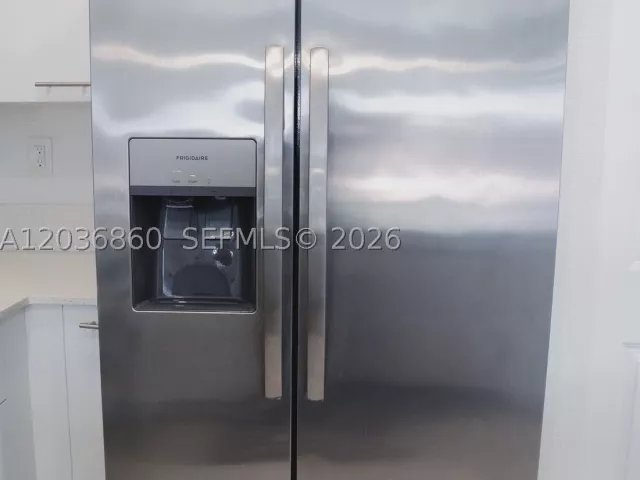 3-bedroom home for rent in Miami - 12779 NW 24th Ave 0 - MondialRealty