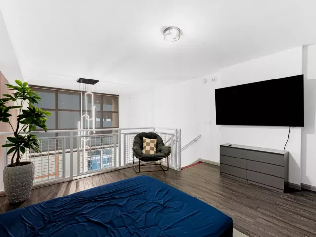 1-bedroom condo for rent in Miami - 244 Biscayne Boulevard 651 - MondialRealty