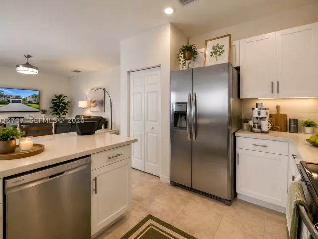 4-bedroom home for sale in Miami - 20900 NE 2nd Ct - MondialRealty