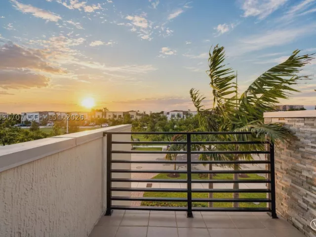 4-bedroom home for sale in Miami - 20900 NE 2nd Ct - MondialRealty