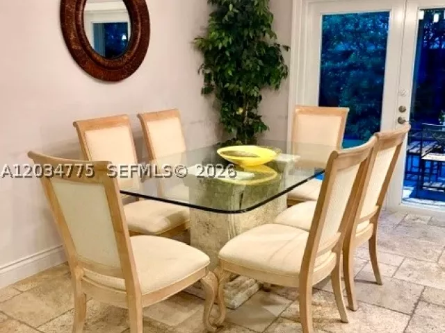 4-bedroom home for sale in Miami - 9624 SW 79th Ter - MondialRealty