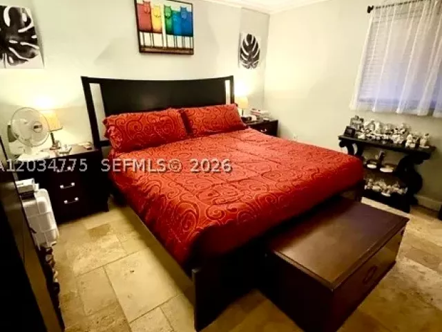 4-bedroom home for sale in Miami - 9624 SW 79th Ter - MondialRealty