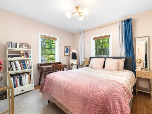 2-bedroom home for sale in Hollywood - 1535 Dewey Street - MondialRealty