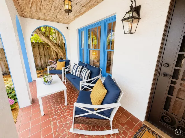 5-bedroom home for rent in Fort Lauderdale - 1415 NE 4th Place - MondialRealty