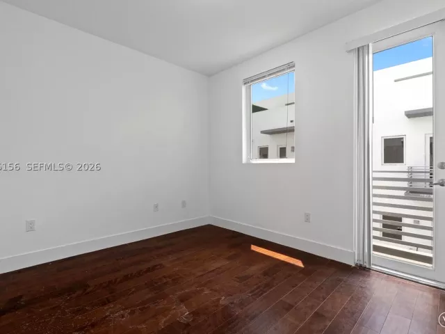 4-bedroom home for rent in Doral - 9161 NW 33rd St 0 - MondialRealty