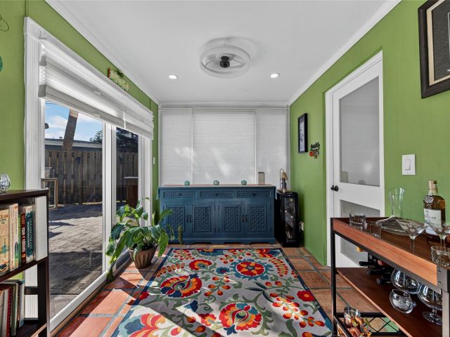 3-bedroom home for sale in Pompano Beach - 40 SW 9th Court - MondialRealty