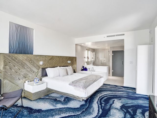 2-bedroom condo for sale in Fort Lauderdale - 3101 Bayshore Drive 1508 - MondialRealty