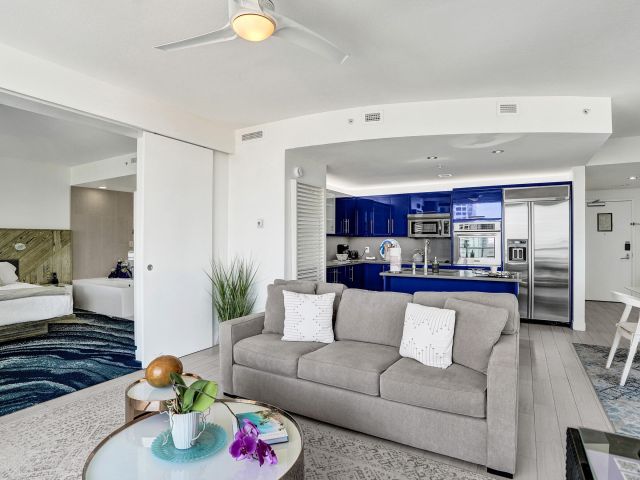 2-bedroom condo for sale in Fort Lauderdale - 3101 Bayshore Drive 1508 - MondialRealty