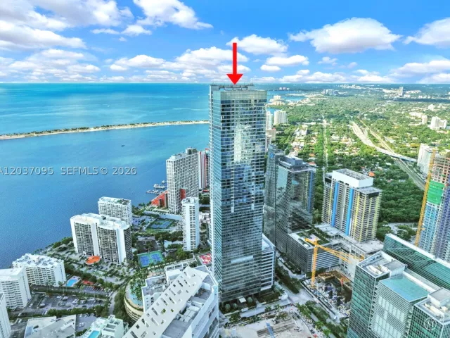 2-bedroom condo for sale in Miami - 1435 Brickell Ave 3412 - MondialRealty