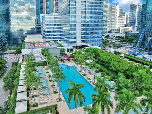 2-bedroom condo for sale in Miami - 1435 Brickell Ave 3412 - MondialRealty
