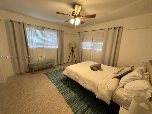 3-bedroom home for sale in Wilton Manors - 2901 NW 9th Ter - MondialRealty