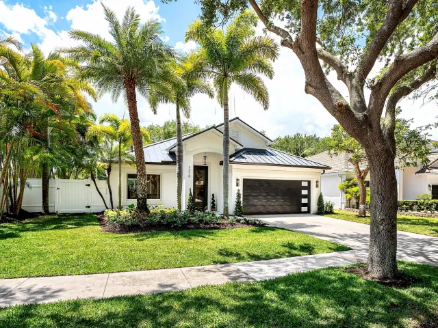 3-bedroom home for sale in Delray Beach - 1210 Delray Lakes Drive - MondialRealty