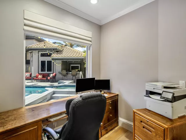 5-bedroom home for sale in Boca Raton - 6595 NW 32nd Terrace - MondialRealty