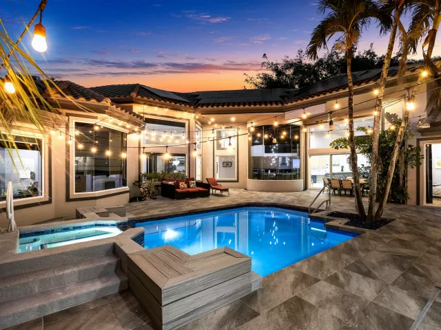 5-bedroom home for sale in Boca Raton - 6595 NW 32nd Terrace - MondialRealty