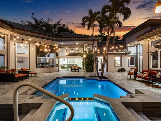 5-bedroom home for sale in Boca Raton - 6595 NW 32nd Terrace - MondialRealty