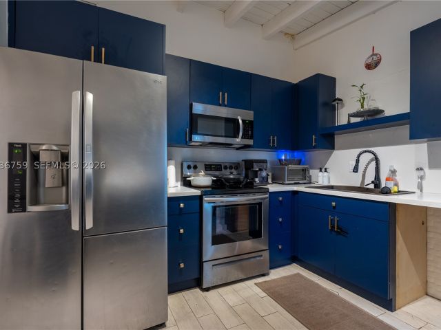 2-bedroom home for sale in North Miami Beach - 1260 NE 153rd St - MondialRealty