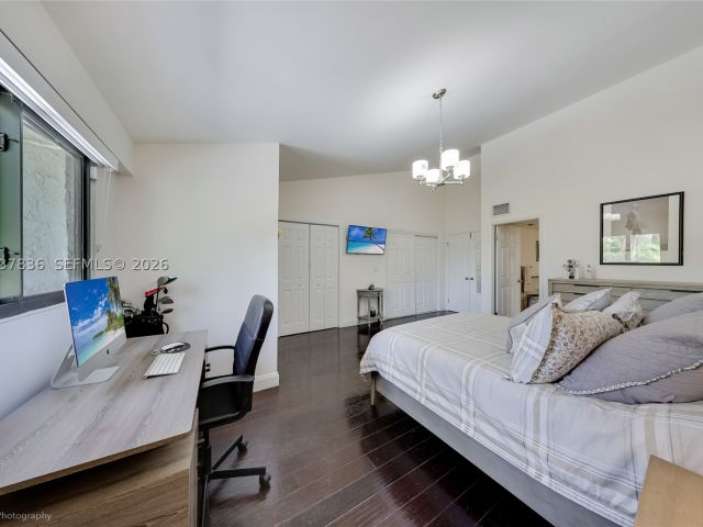 3-bedroom home for sale in Aventura - 20308 NE 34th Ct 38 - MondialRealty